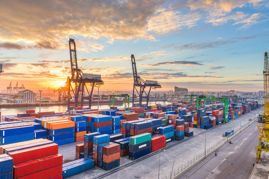 shipping yard, interpreters for global economy